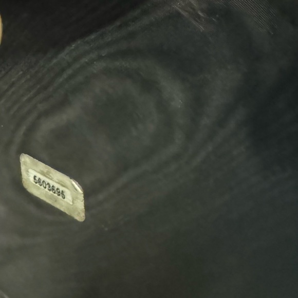 Chanel vintage caviar leather clutch wallet - Picture 9 of 15